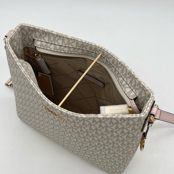 Michael Kors Jet Set Travel Large Messenger Bag - Picture 6 of 10